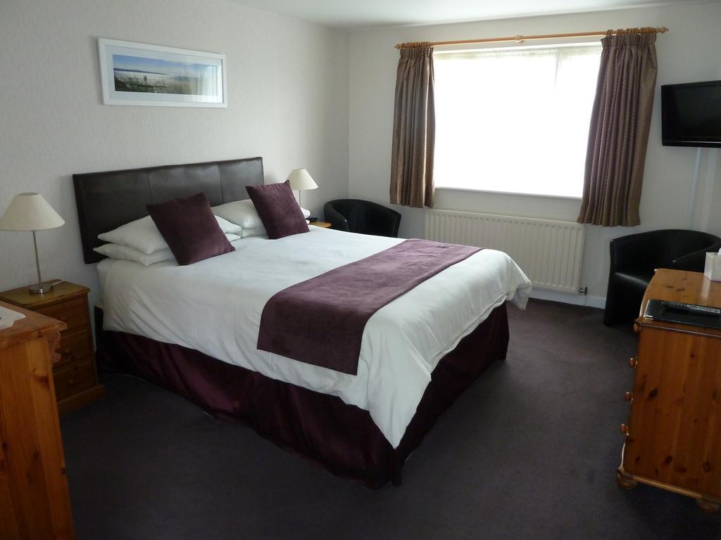 The Winsford Lodge Екстериор снимка